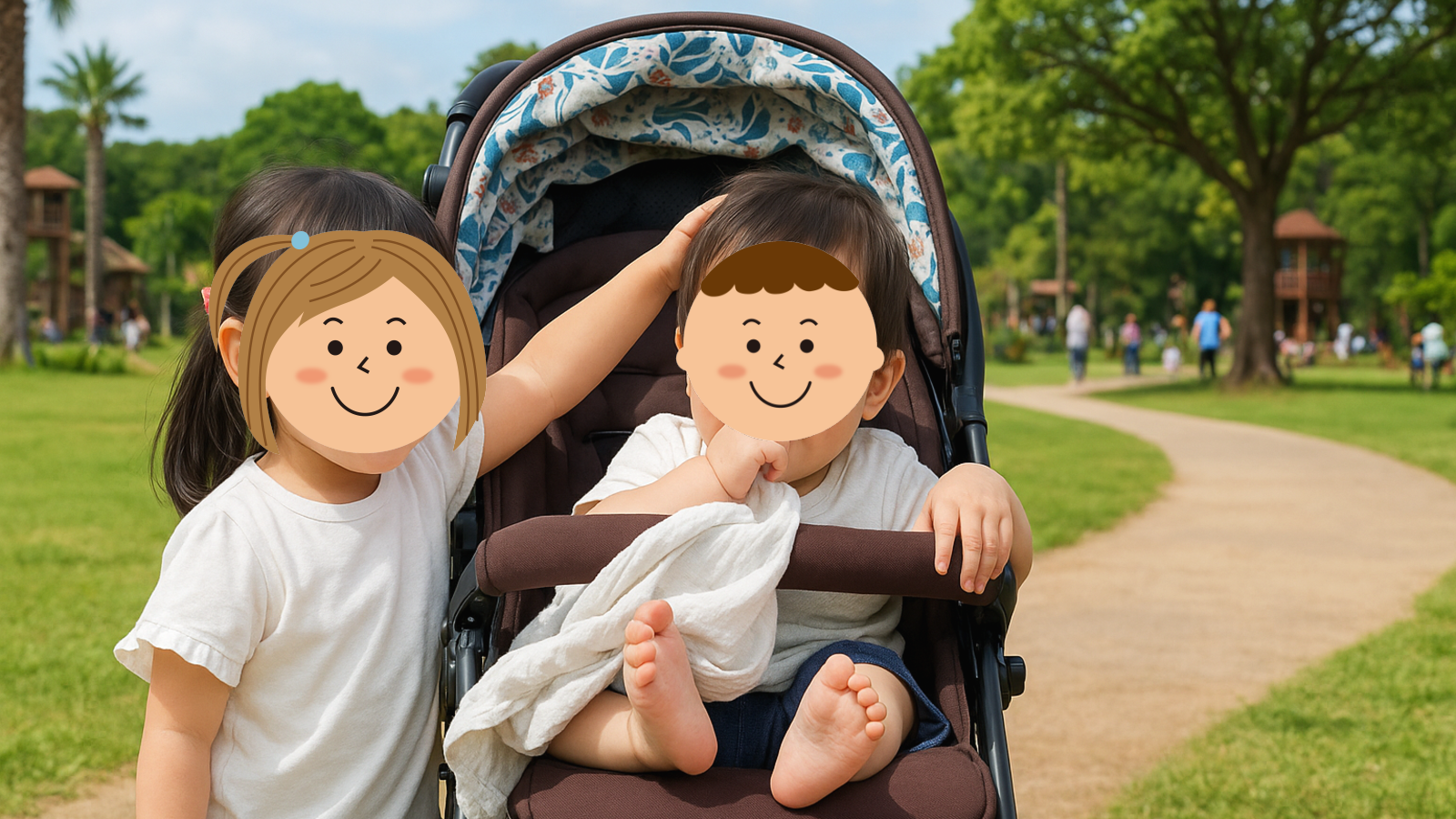 ジャングリア沖縄でベビーカーを利用する家族 — 笑顔の姉と赤ちゃん